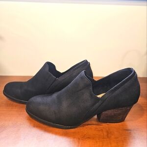 Elegant Black Women's Heeled Shoes